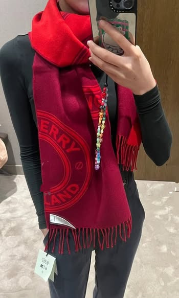 特價Burberry Outlet 雙面雙色羊毛圍巾(售價已折) Burberry Outlet 雙面雙色羊毛圍巾