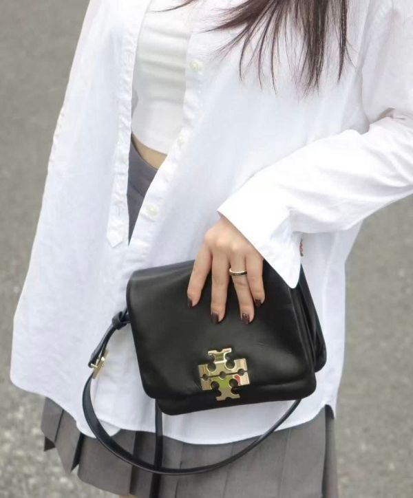 Tory Burch Charlie Shoulder Bag 金色雙TLOGO肩背包 Tory Burch Charlie Shoulder Bag 金色雙TLOGO肩背包