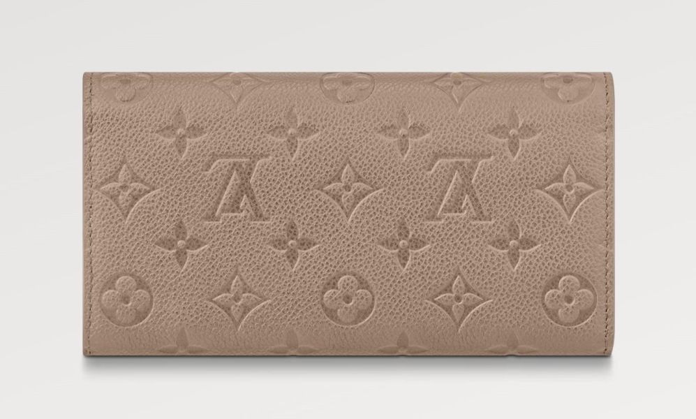 日本 LOUIS VUITTON LV M82256 SARAH 經典Monogram壓紋牛皮釦式信封長夾 日本 LOUIS VUITTON LV M82256 SARAH 經典Monogram壓紋牛皮釦式信封長夾