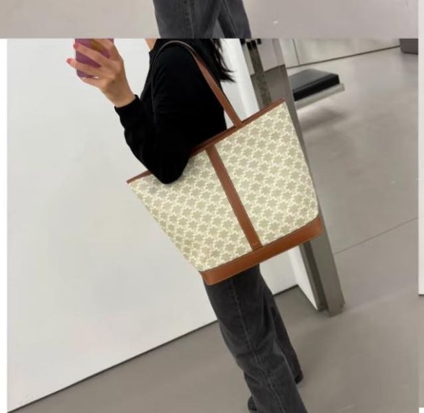 CELINE CABAS 帆布牛皮飾邊托特包(售價已折) CELINE CABAS 帆布牛皮飾邊托特包