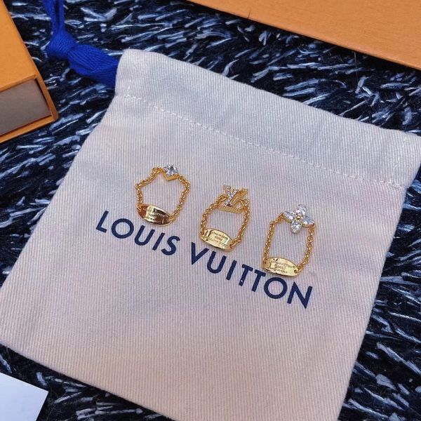 日本LV 新款 三合一戒指 日本LV 新款 三合一戒指