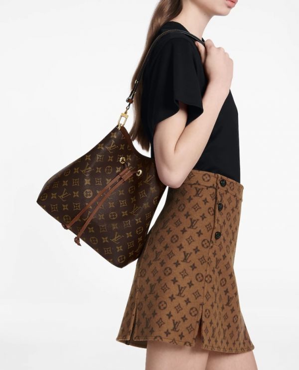 LOUIS VUITTON LV M44022 Neonoe Monogram水桶包 LOUIS VUITTON LV M44022 Neonoe Monogram水桶包