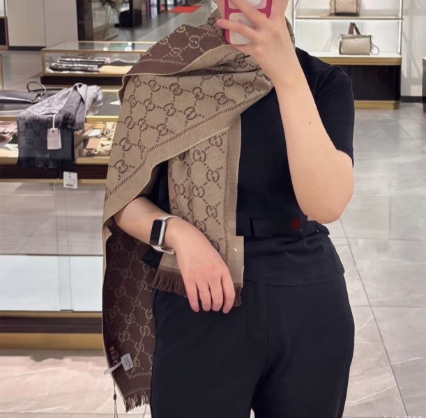 GUCCI大GG LOGO雙面羊毛圍巾(售價已折) GUCCI大GG LOGO雙面羊毛圍巾