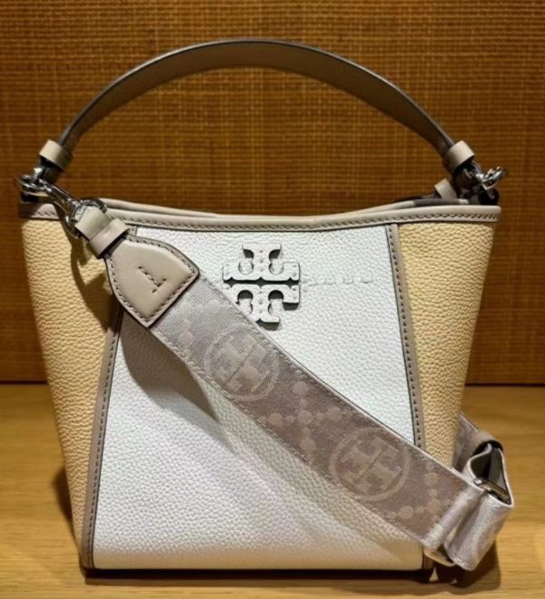 TORY BURCH  MCGLOW  撞色小號水桶包 TORY BURCH  MCGLOW   牛仔布小號水桶包