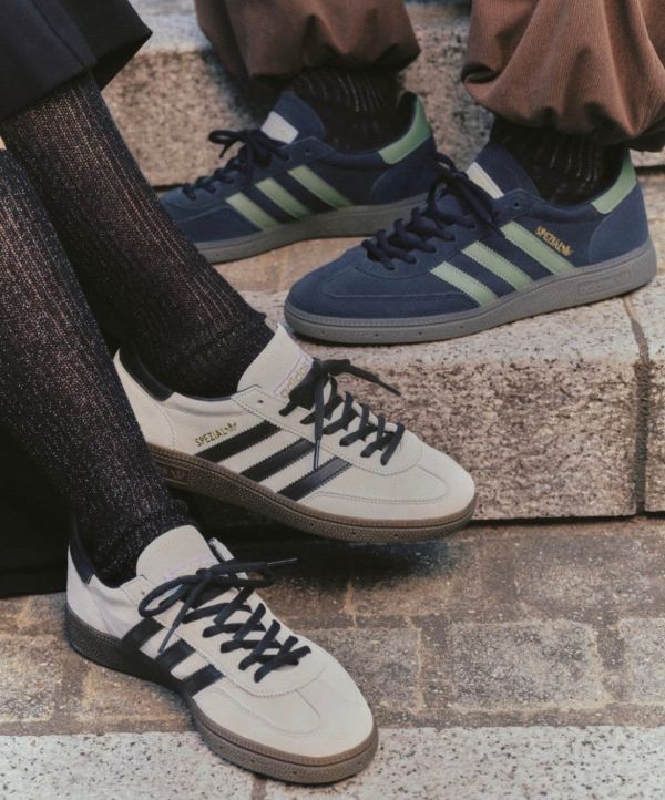 日本 ADIDASHANDBALL SPEZIAL × STADT限定色復古運動鞋 日本 ADIDASHANDBALL SPEZIAL × STADT限定色復古運動鞋