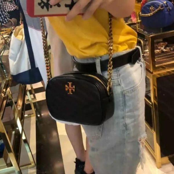 TORY BURCH Kira 小號羊皮相機包/斜背包黑色 Tory Burch ,相機包
