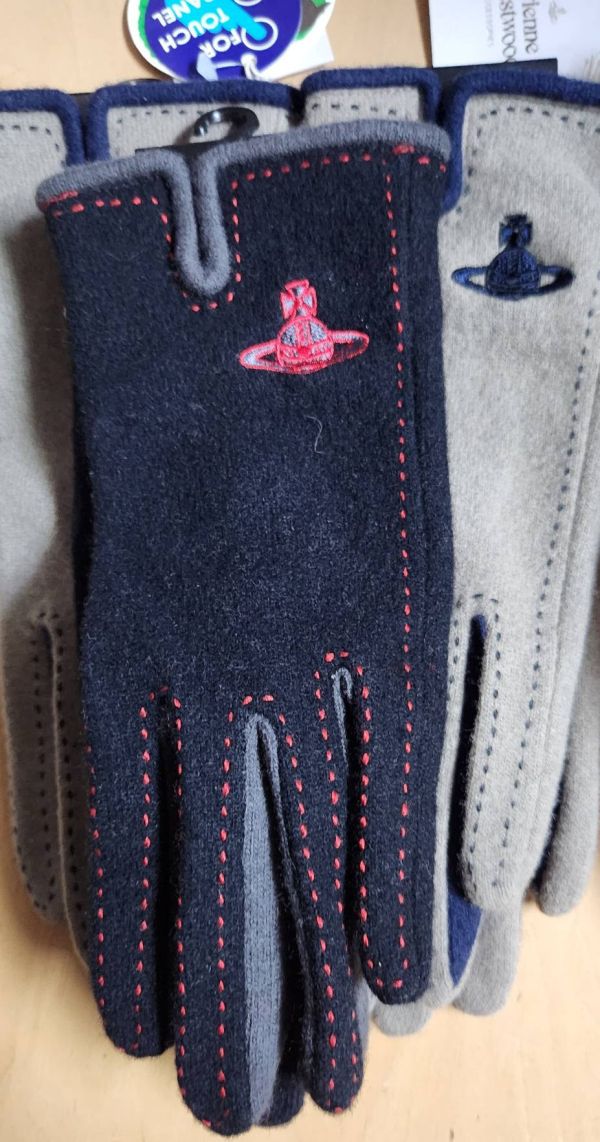 現貨＿日本代購-Vivienne Westwood滾邊毛料手套 現貨＿日本代購-Vivienne Westwood滾邊毛料手套