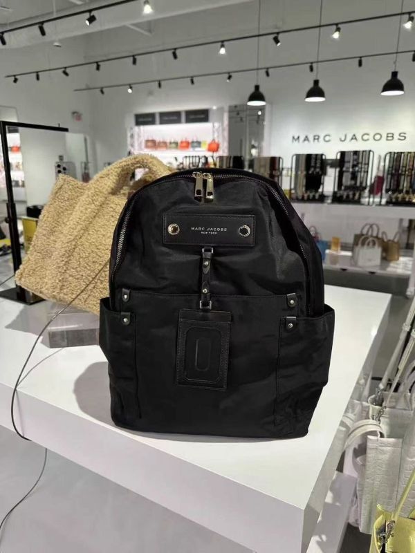 日本Marc Jacobs  Preppy Nylon Backpack 尼龍後背包 日本Marc Jacobs  Preppy Nylon Backpack 尼龍後背包