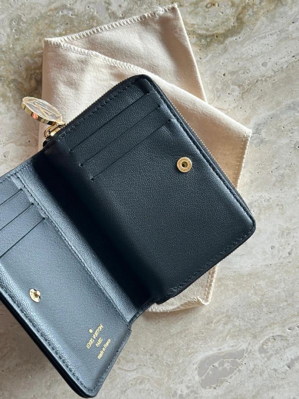 日本 LOUIS VUITTON LV M81599 Lou 錢包 日本 LOUIS VUITTON LV M81599 Lou 錢包