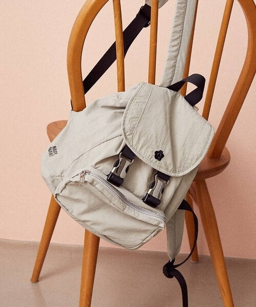 日本MARY QUANT × PUBLUX聯名款 刺繡LOGO尼龍背包 限量版 日本MARY QUANT × PUBLUX聯名款 刺繡LOGO尼龍背包 限量版
