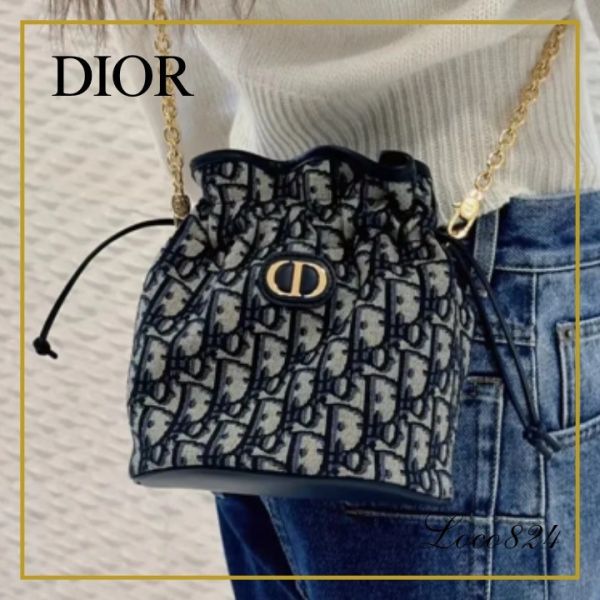 日本 30 Montaigne 附抽繩迷你水桶包 藍色 Dior Oblique 緹花 日本 30 Montaigne 附抽繩迷你水桶包 藍色 Dior Oblique 緹花