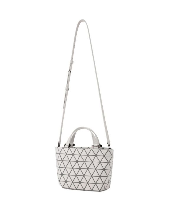 日本BAO BAO ISSEY MIYAKE CRYSTAL MATTE斜背包 日本BAO BAO ISSEY MIYAKE CRYSTAL MATTE斜背包