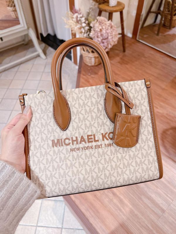 特價-MICHAEL KORS MK新款小號帆布托特包 MICHAEL KORS MK新款小號帆布托特包