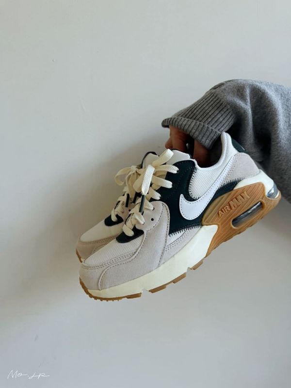 NIKE AIR MAX配色皮革氣墊鞋 NIKE AIR MAX配色皮革氣墊鞋