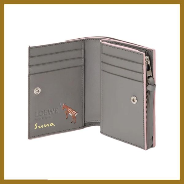 日本LOEWE 與Suna Fujita藤田匠平與山野千里 合作推出 春季Sika 迷你皮夾 日本LOEWE 與Suna Fujita藤田匠平與山野千里 合作推出 春季Sika 迷你皮夾