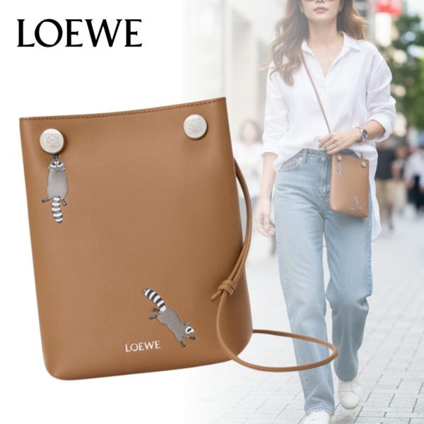 日本限定LOEWE浣熊卵石紋手拿包 日本限定LOEWE浣熊卵石紋手拿包