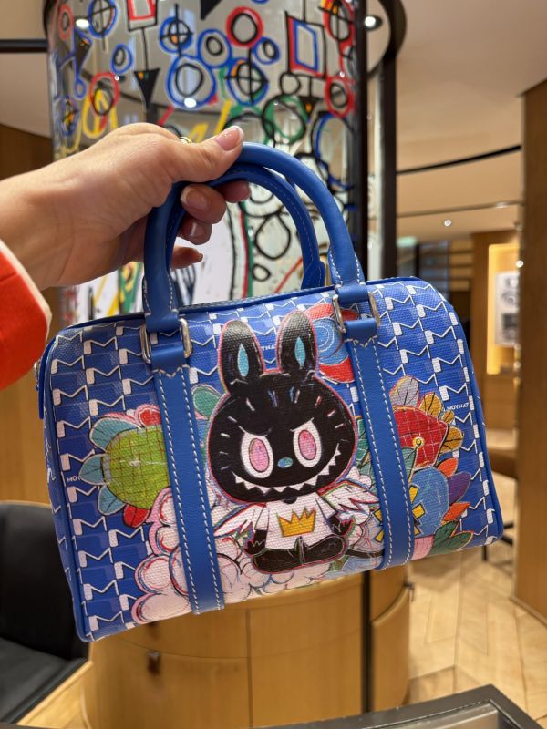 法國 MOYNAT x Labubu聯名波士頓包 法國 MOYNAT x Labubu聯名波士頓包