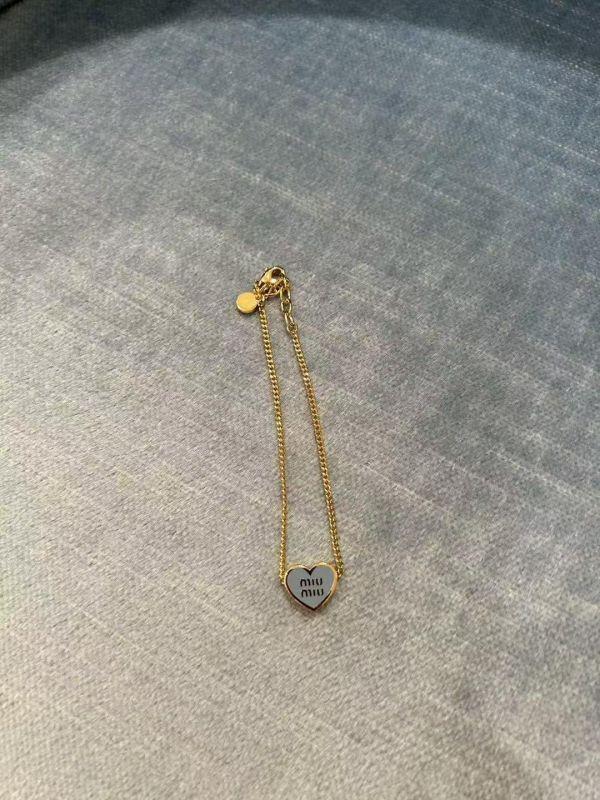 日本miumiu超可愛的心型飾品 日本miumiu超可愛的心型飾品