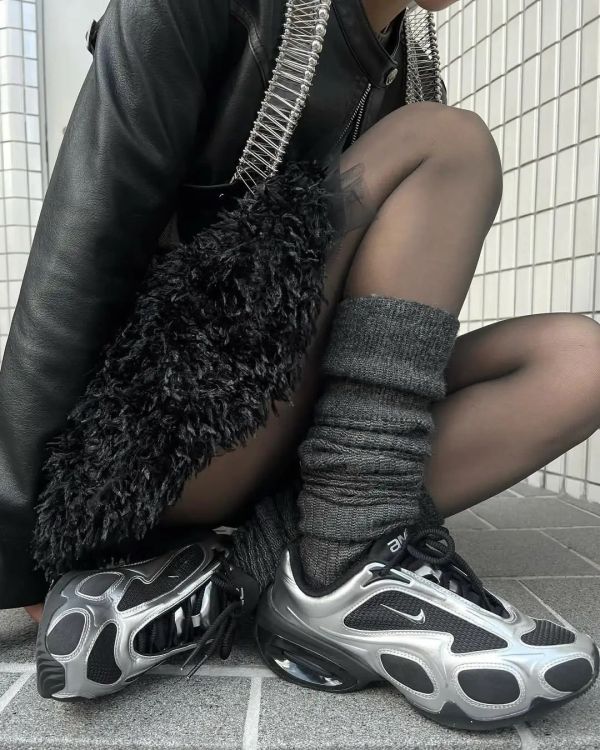 日本 Nike Air Max Muse銀黑舒適休閑鞋 日本 Nike Air Max Muse銀黑舒適休閑鞋