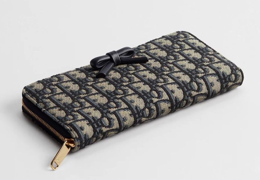 Dior 蝴蝶結薄款拉鍊長夾(售價已折) Dior 蝴蝶結薄款拉鍊長夾