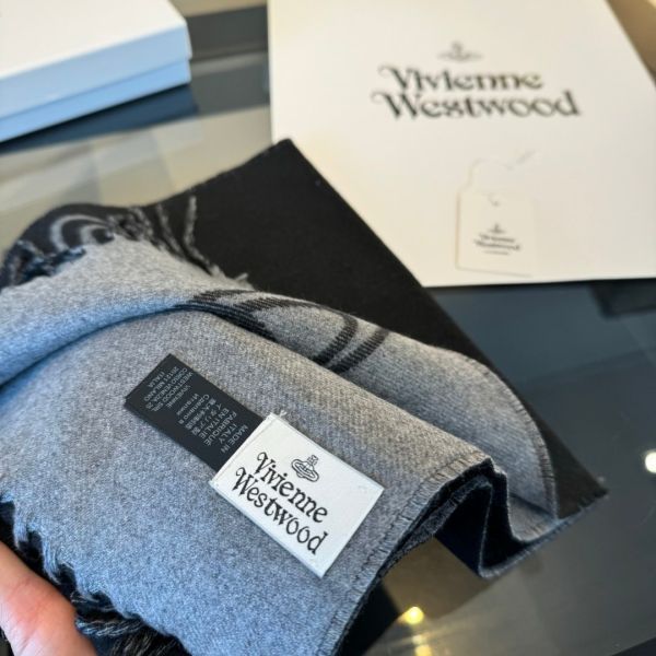 日本Vivienne Westwood大LOGO雙面圍巾 日本Vivienne Westwood大LOGO雙面圍巾