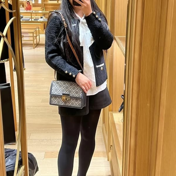 Tory Burch T Monogram新款風琴包(售價已折) Tory Burch T Monogram新款風琴包