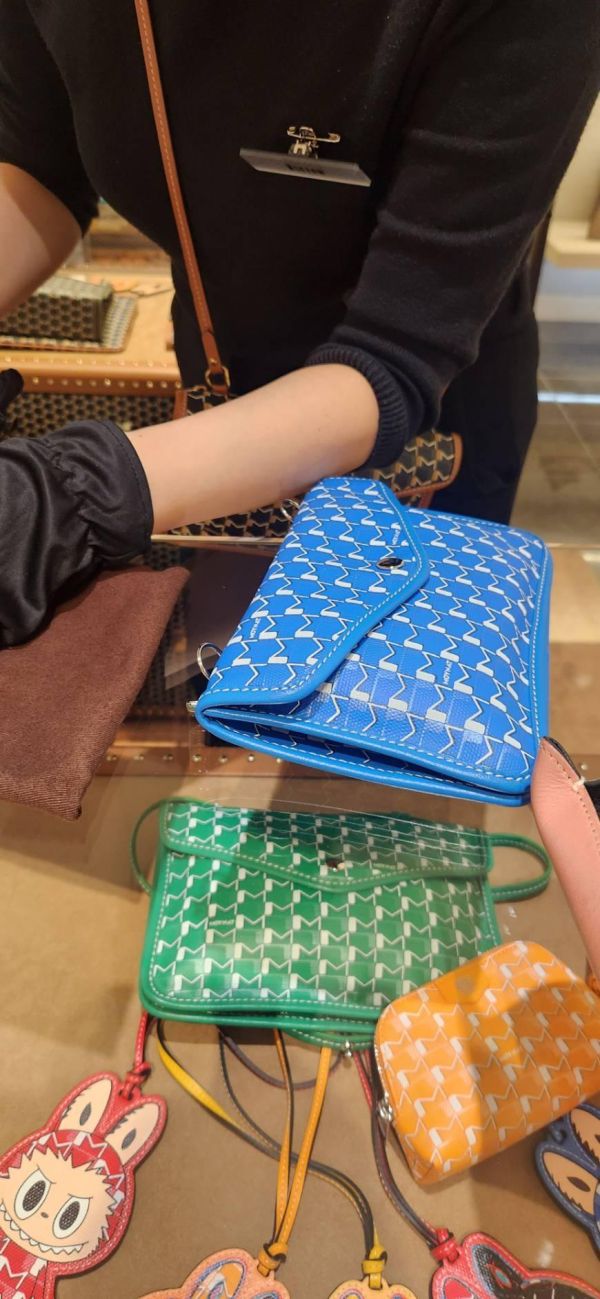 現貨-法國 MOYNAT 信封包 (售價已折) 法國 MOYNAT 信封包