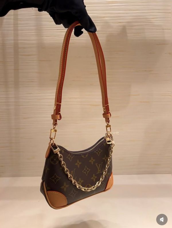 日本LV 牛角包 M25519 Nano Boulogne 日本LV 牛角包 M25519 Nano Boulogne