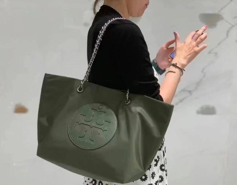 TORY BURCH Ella Tote Bag經典尼龍金鍊托特包 TORY BURCH Ella Tote Bag經典尼龍金鍊托特包