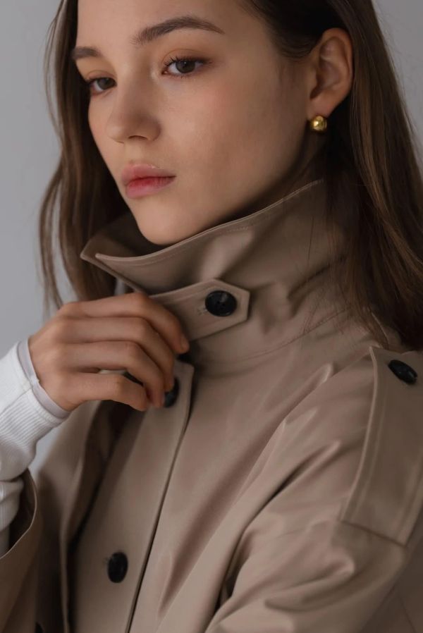 日本 Rgl 超百搭短版風衣外套 日本 Rgl 超百搭短版風衣外套