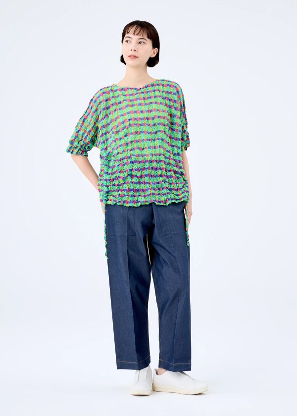 日本三宅一生me ISSEY MIYAKE  DRAWING CHECK LACE MERINGUE拉絲格紋蕾絲上衣 日本三宅一生me ISSEY MIYAKE  DRAWING CHECK LACE MERINGUE拉絲格紋蕾絲上衣