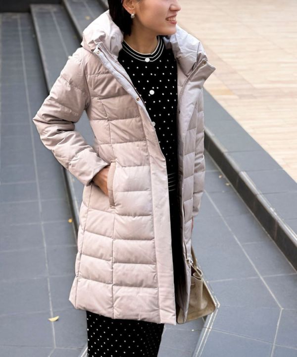 日本NOLLEY'S MALL 防水彈性輕薄塔夫綢長外套 日本NOLLEY'S MALL 防水彈性輕薄塔夫綢長外套