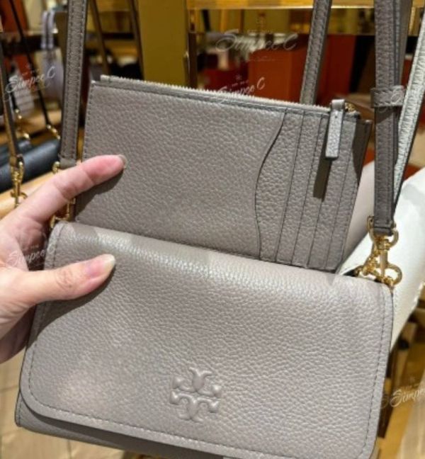 TORY BURCH Thea荔枝皮革附拉鍊袋皮夾式斜背包WOC TORY BURCH Thea荔枝皮革附拉鍊袋皮夾式斜背包WOC