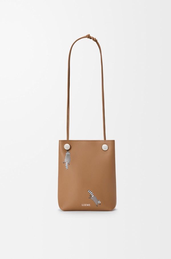 日本限定LOEWE浣熊卵石紋手拿包 日本限定LOEWE浣熊卵石紋手拿包