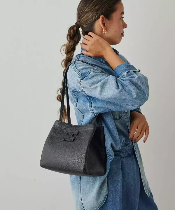 日本IACUCCI Sentiero Mini Tote CERVO 托特包 日本IACUCCI Sentiero Mini Tote CERVO 托特包