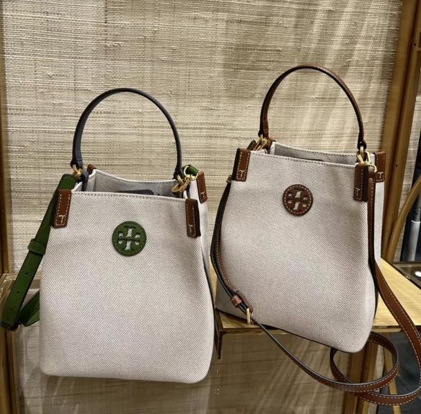 特價Tory Burch Blake Canvas Bucket Bag水桶包(售價已折) Tory Burch Virginia 尼龍郵差包