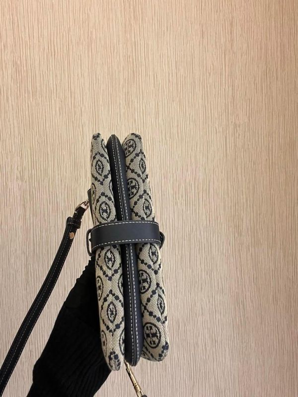 TORY BURCH 超美肩背包(共二色) TORY BURCH 超美肩背包(共二色)