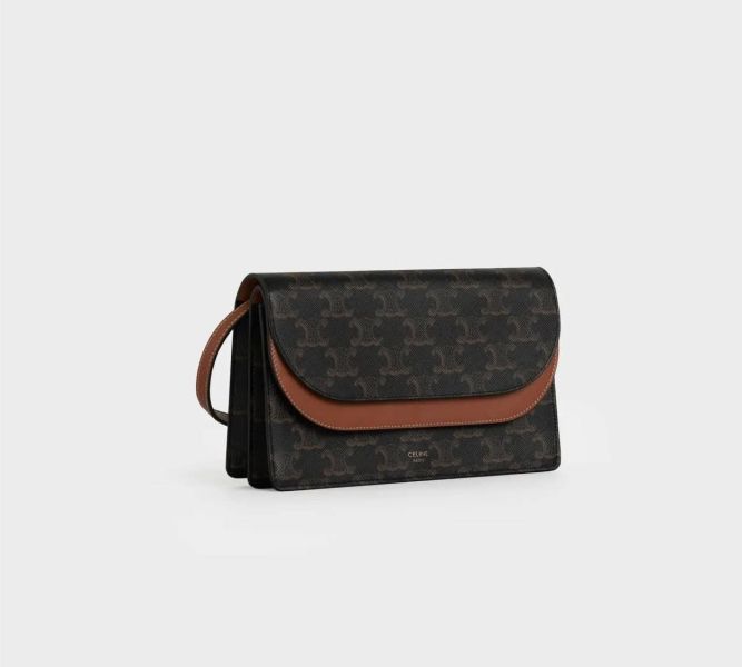 現貨CELINE TRIOMPHE CANVAS AND SMOOTH LAMBSKIN 帆布及平滑羊皮STRAP銀包(售價已折) CELINE TRIOMPHE CANVAS AND SMOOTH LAMBSKIN 帆布及平滑羊皮STRAP銀包