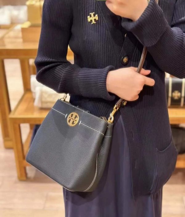 Tory Burch Felix Bucket Bag水桶包 Tory Burch Felix Bucket Bag水桶包