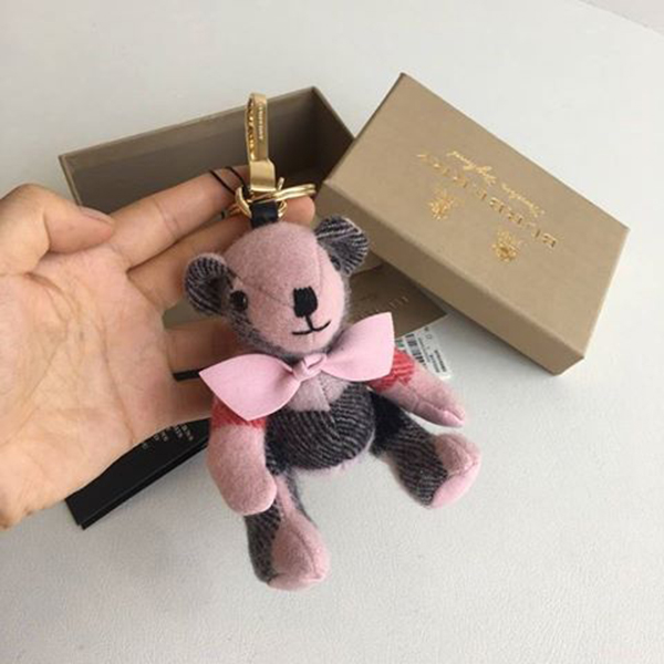 BURBERRY萌萌的經典小熊吊飾 日本代購,BURBERRY,吊飾