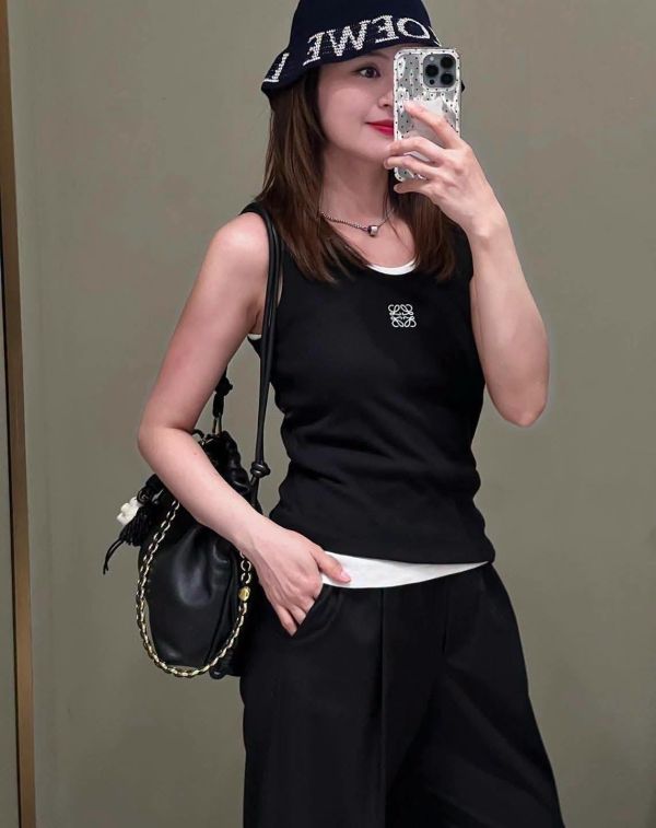 日本代購 LOEWE Purse雲朵包中號 