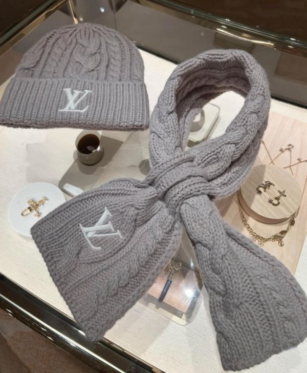 日本 LV M96756 Only LV 迷你麻花圍巾 日本 LV M96756 Only LV 迷你麻花圍巾