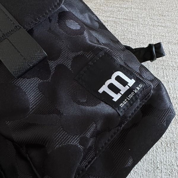 日本marimekko Everything Backpack L Unikko印花後背包藍色大號 日本marimekko マリメッコ Everything Backpack  I Unikko 背包藍色大號