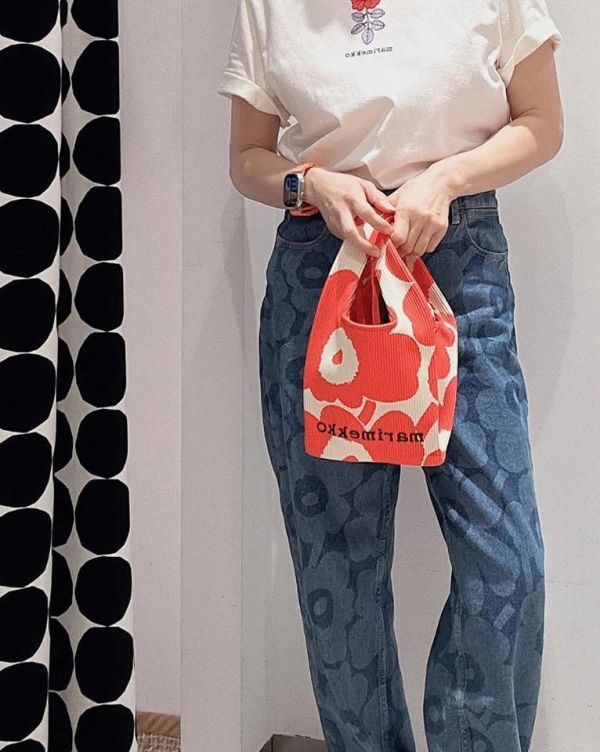日本 marimekko 刺繡小手挽包 日本 marimekko 刺繡小手挽包