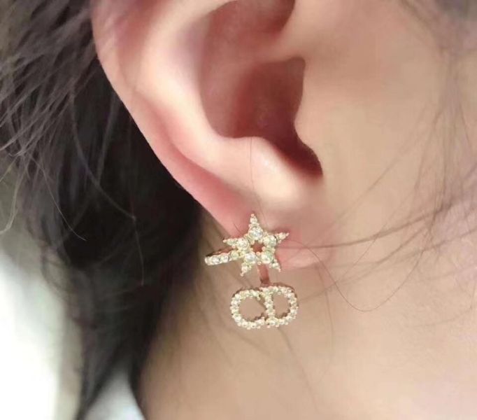 日本 DIOR耳環 造型星星金色耳環 日本 DIOR耳環 造型星星金色耳環