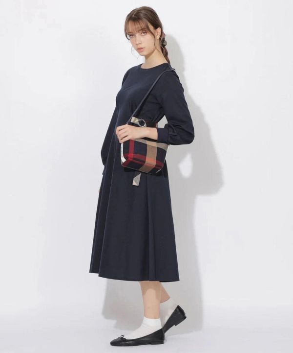 日本 CB CRESTBRIDGE藍標 格紋肩背包 日本 CB CRESTBRIDGE藍標 格紋肩背包