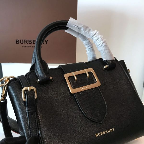 Burberry The Buckle 經典托特包(小號)(售價已折) Burberry The Buckle經典托特包