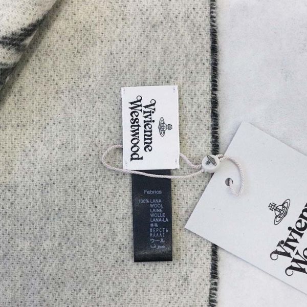 日本Vivienne Westwood復古風羊毛圍巾披肩 日本Vivienne Westwood復古風羊毛圍巾披肩
