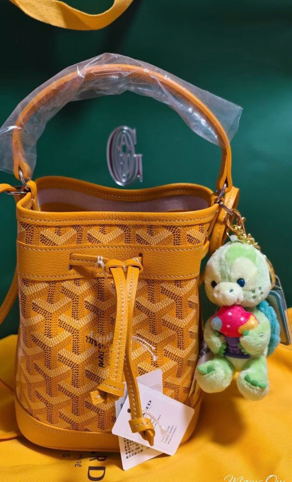 日本 Goyard  Petit Flot Mini 水桶包 日本 Goyard  Petit Flot Mini 水桶包
