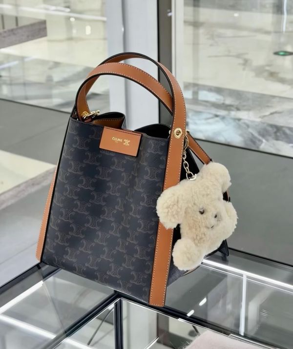 日本 Celine CUBE 標誌印花及天然牛皮革小號手袋 日本 Celine CUBE 標誌印花及天然牛皮革小號手袋